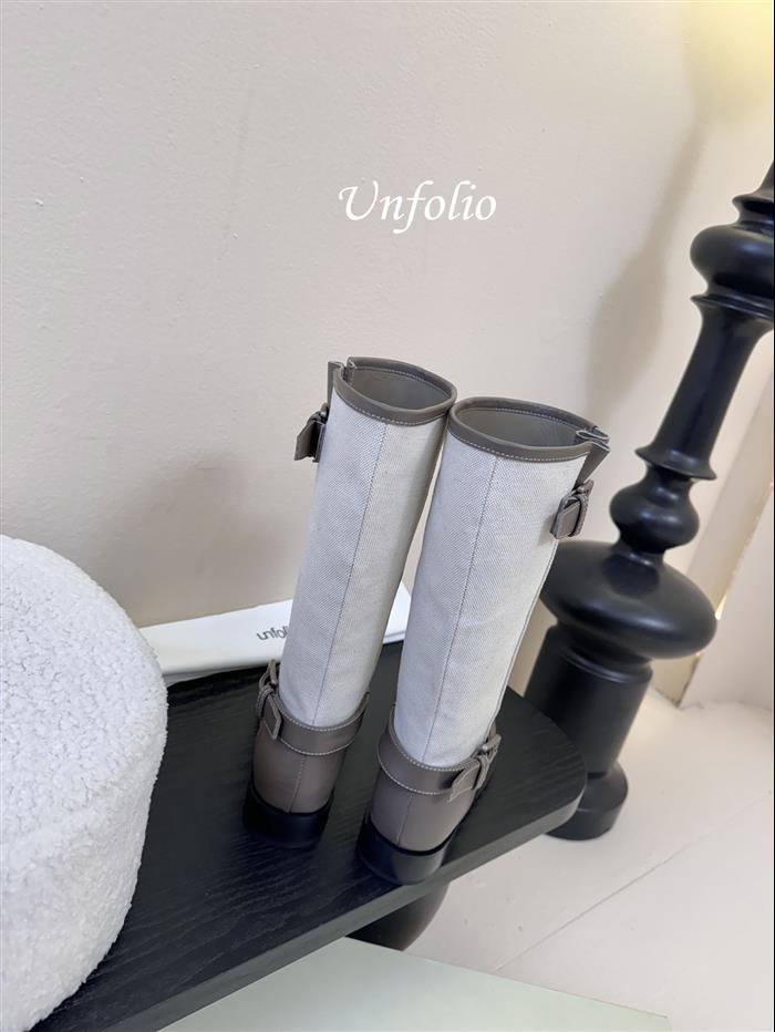 20251128175424661 390